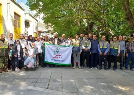 جهادگران سلامت دانشگاه علوم پزشکی شیراز، رهسپار مرقد مطهر امام راحل (ره) شدند