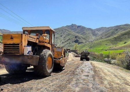 مدیرکل راهداری و حمل‌ونقل جاده‌ای آذربایجان‌غربی مطرح کرد:  توسعه پایدار روستایی در راستای تقویت راه مناسب