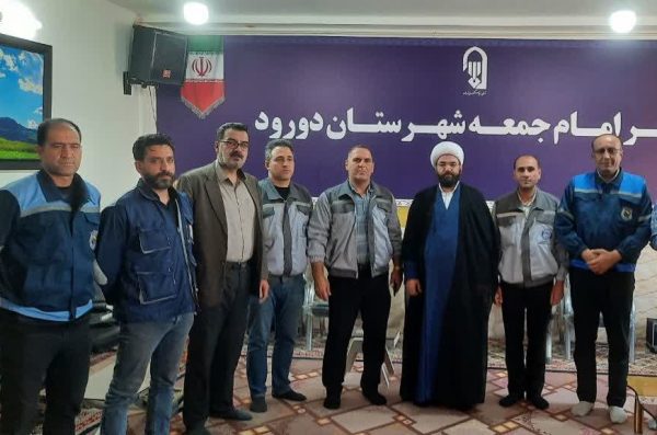 دیدار اعضای شورای کار شرکت سیمان با امام جمعه شهرستان دورود