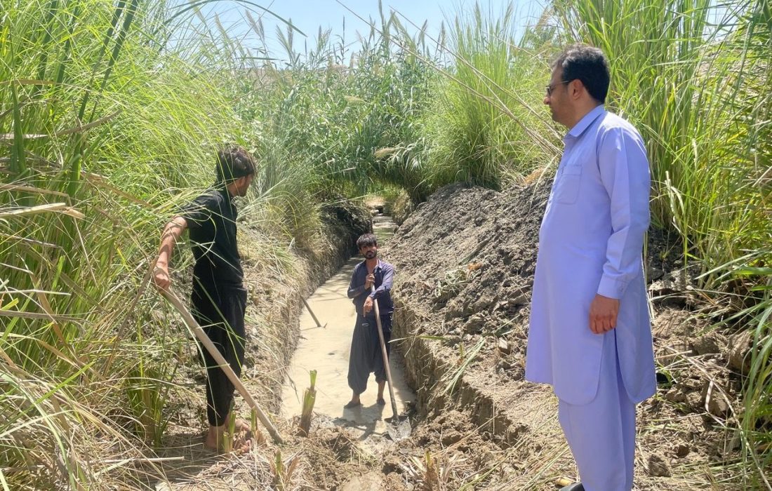 مرمت و بازسازی ۳ رشته قنات در شهرستان راسک